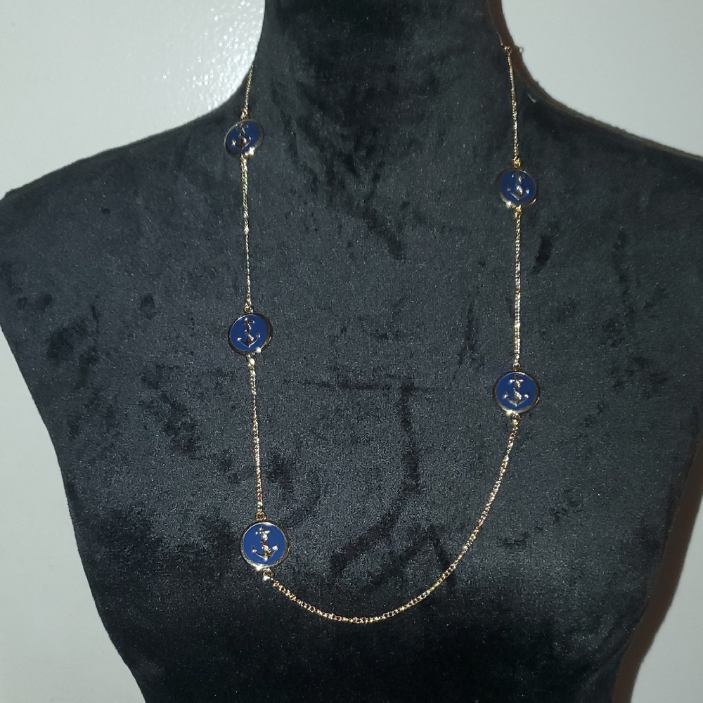 Elegant Gold and Blue Necklace